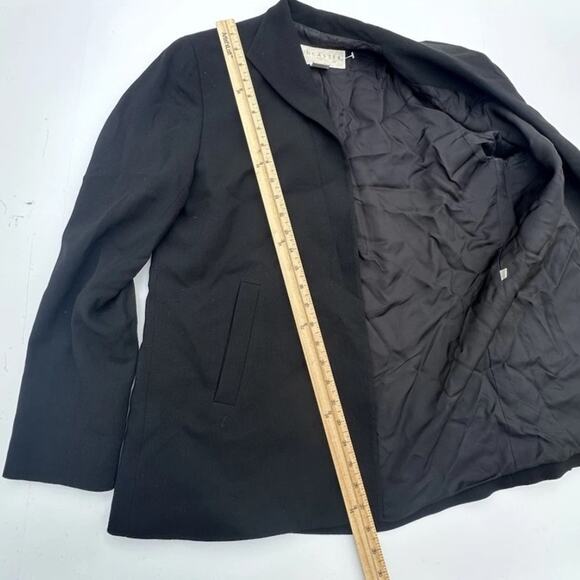 Doncaster VTG Women's 100% Wool Black Blazer Jacket Size 10 Career Dark Academia - Picture 8 of 10